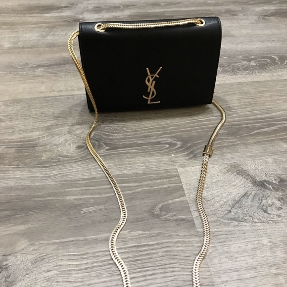 Black purse - Picture 2 of 8